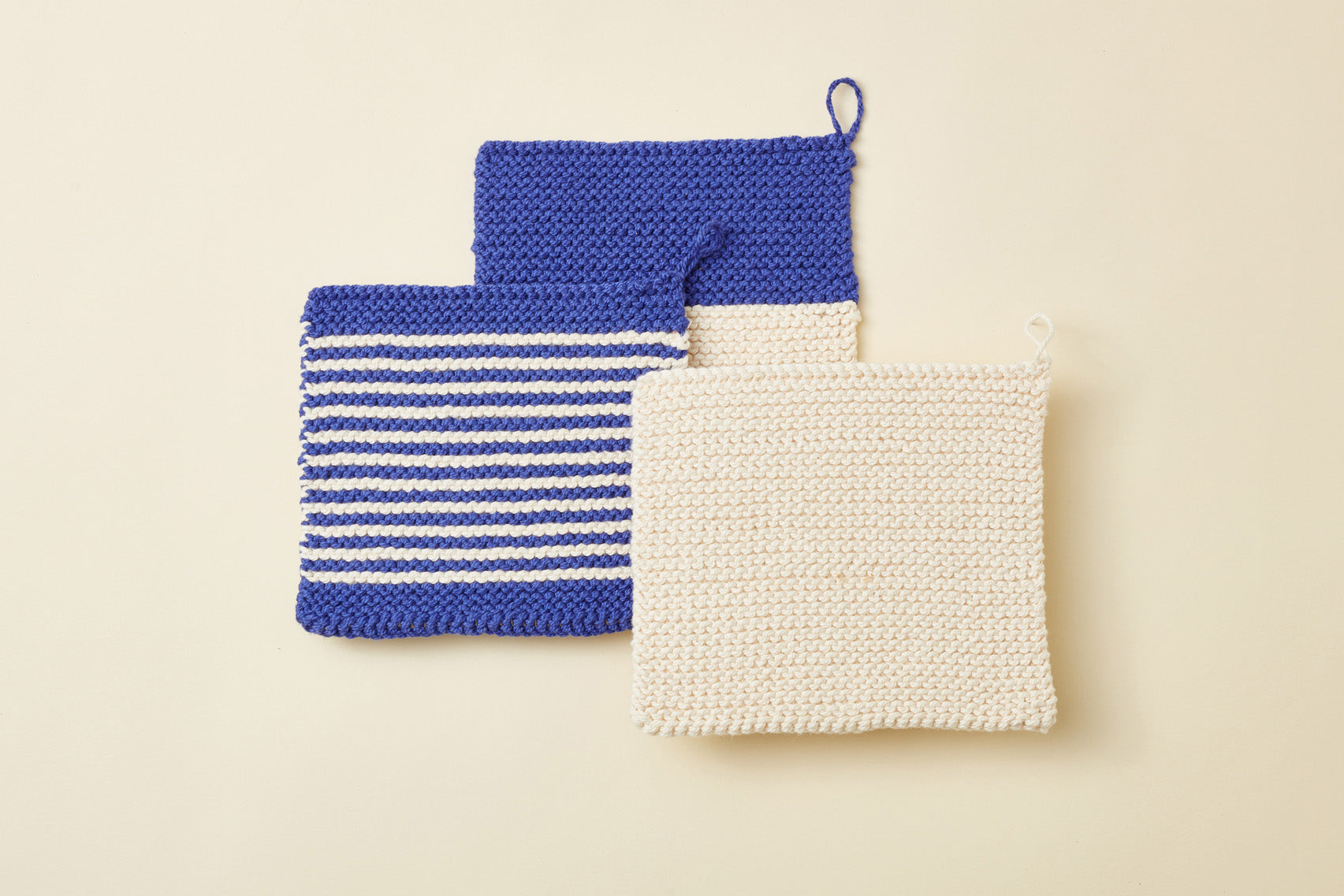 Kids Knitting Kit – Beginners Knitted Cushion, Easy Knitting