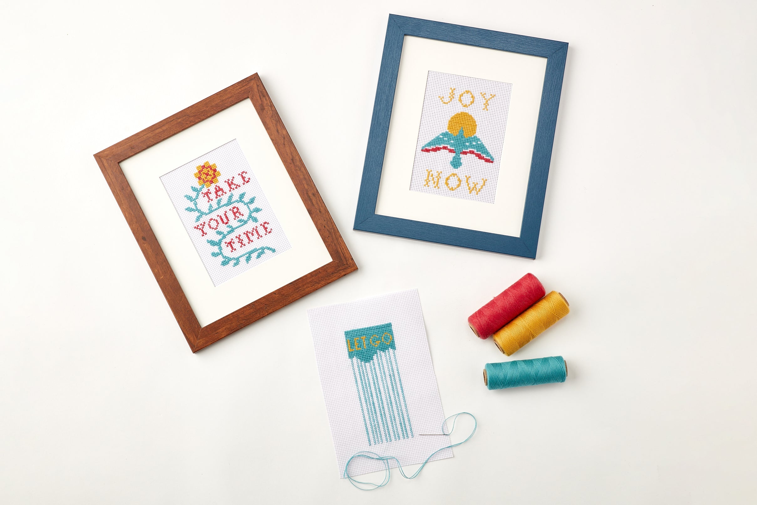 Learn to Cross Stitch - Kit + Video Guide